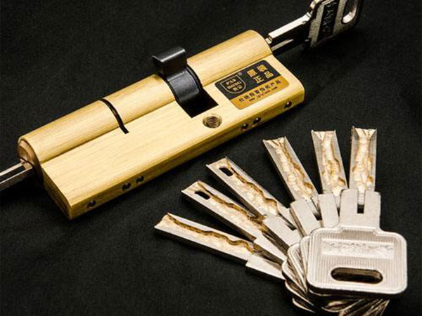 佳木斯24小时上门开锁公司